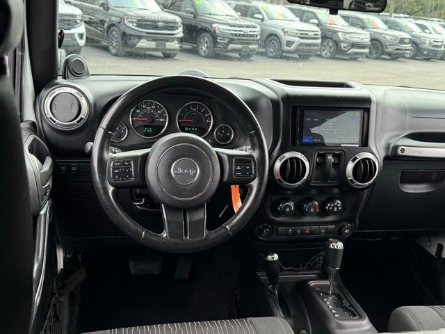 Used 2011 Jeep Wrangler Rubicon w/ PWR Convenience Group image 5