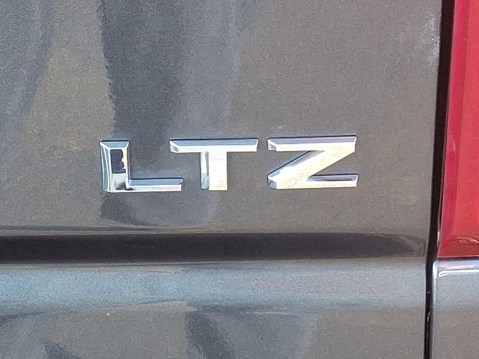 Used 2020 Chevrolet Silverado 2500 LTZ w/ LTZ Plus Package image 31