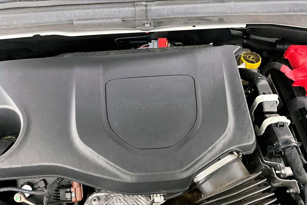 Used 2024 Alfa Romeo Tonale Veloce image 33