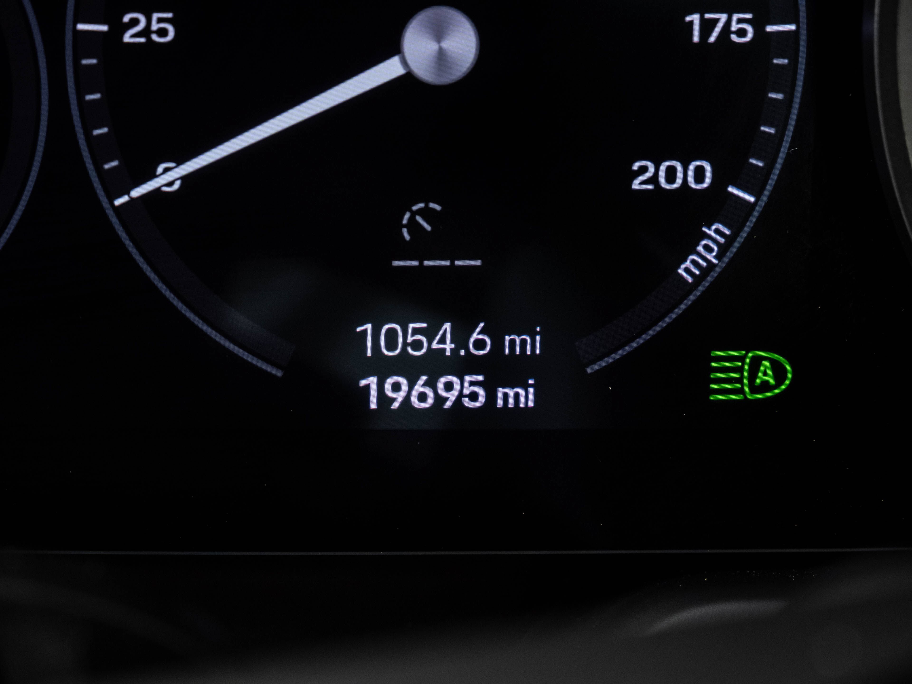 Certified 2024 Porsche 911 Carrera T RWD image 12