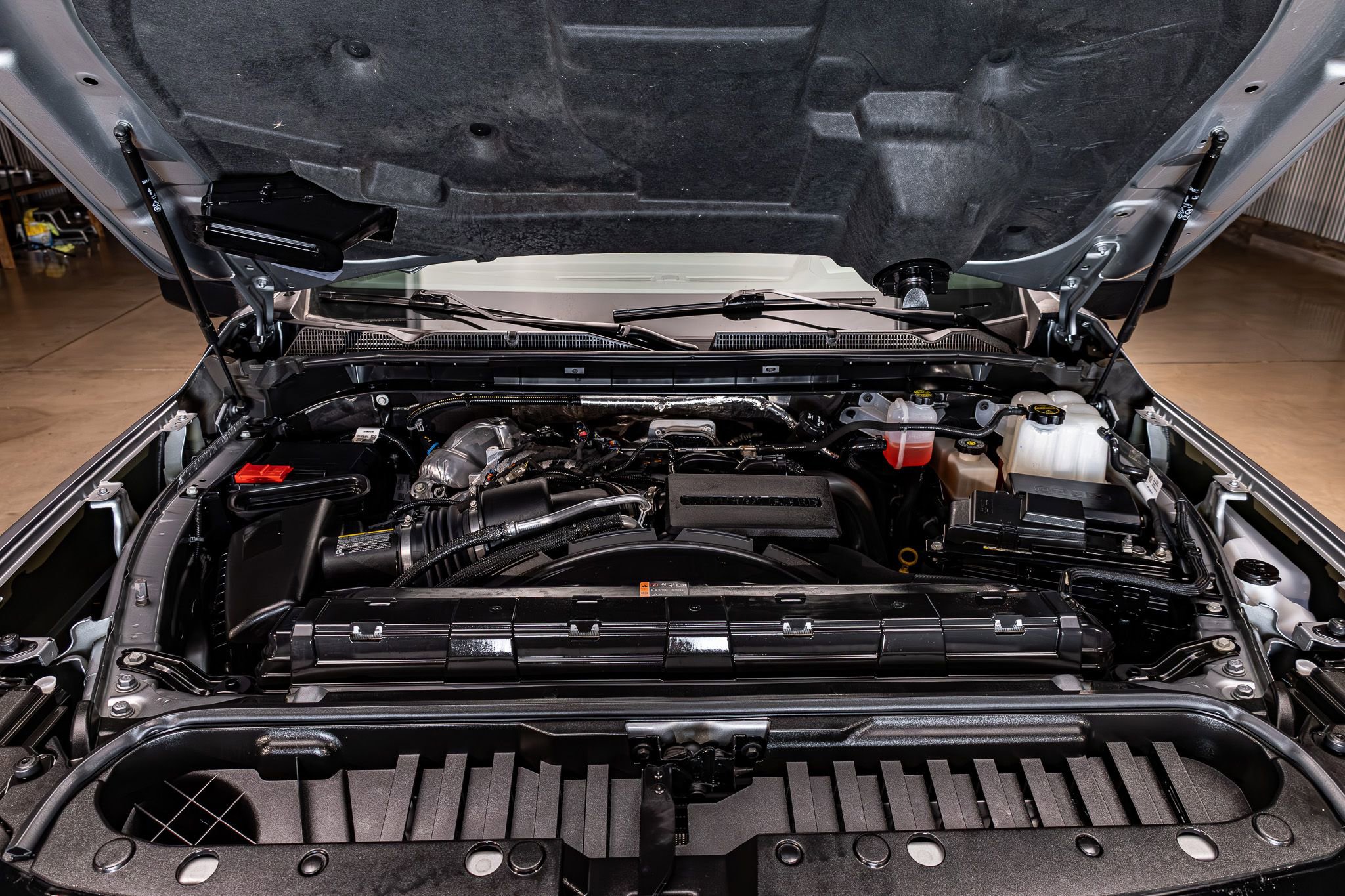 Used 2025 GMC Sierra 3500 AT4 w/ AT4 Premium Plus Package image 34