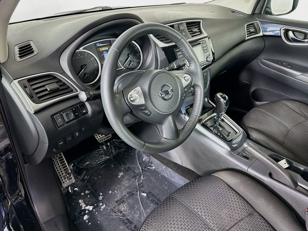 Used 2018 Nissan Sentra SR Turbo w/ SR Midnight Edition Package image 14