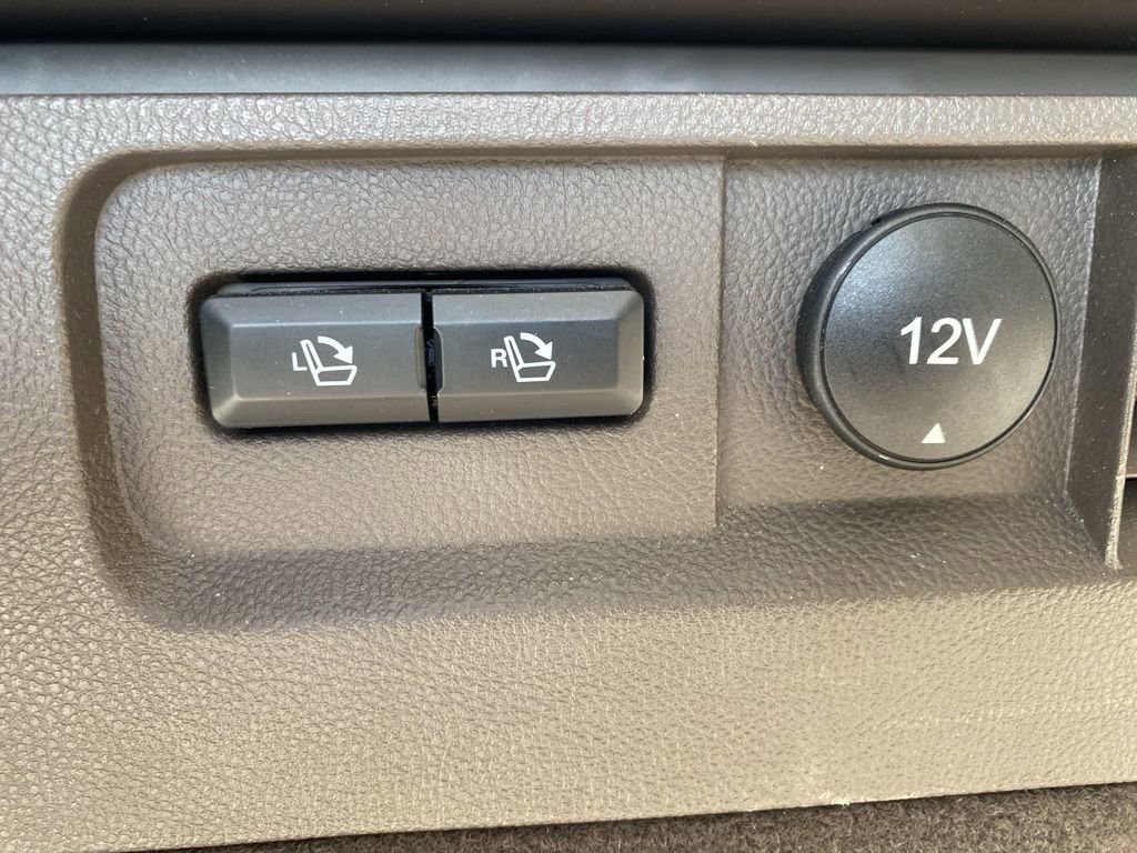 Used 2021 Lincoln Nautilus FWD w/ Equipment Group 101A image 9