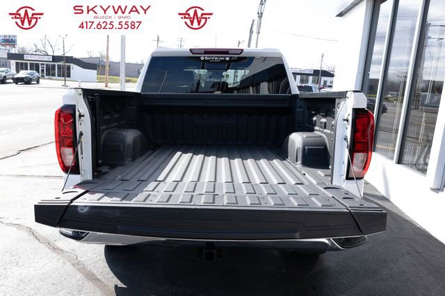 Used 2025 GMC Sierra 1500 SLE image 25