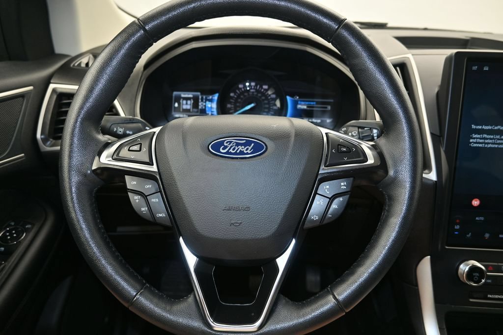 Used 2024 Ford Edge SEL AWD/4WD image 13