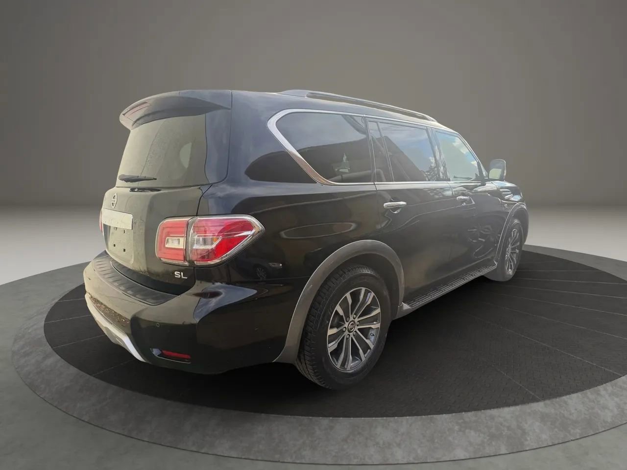 Used 2018 Nissan Armada SL w/ Premium Package image 5