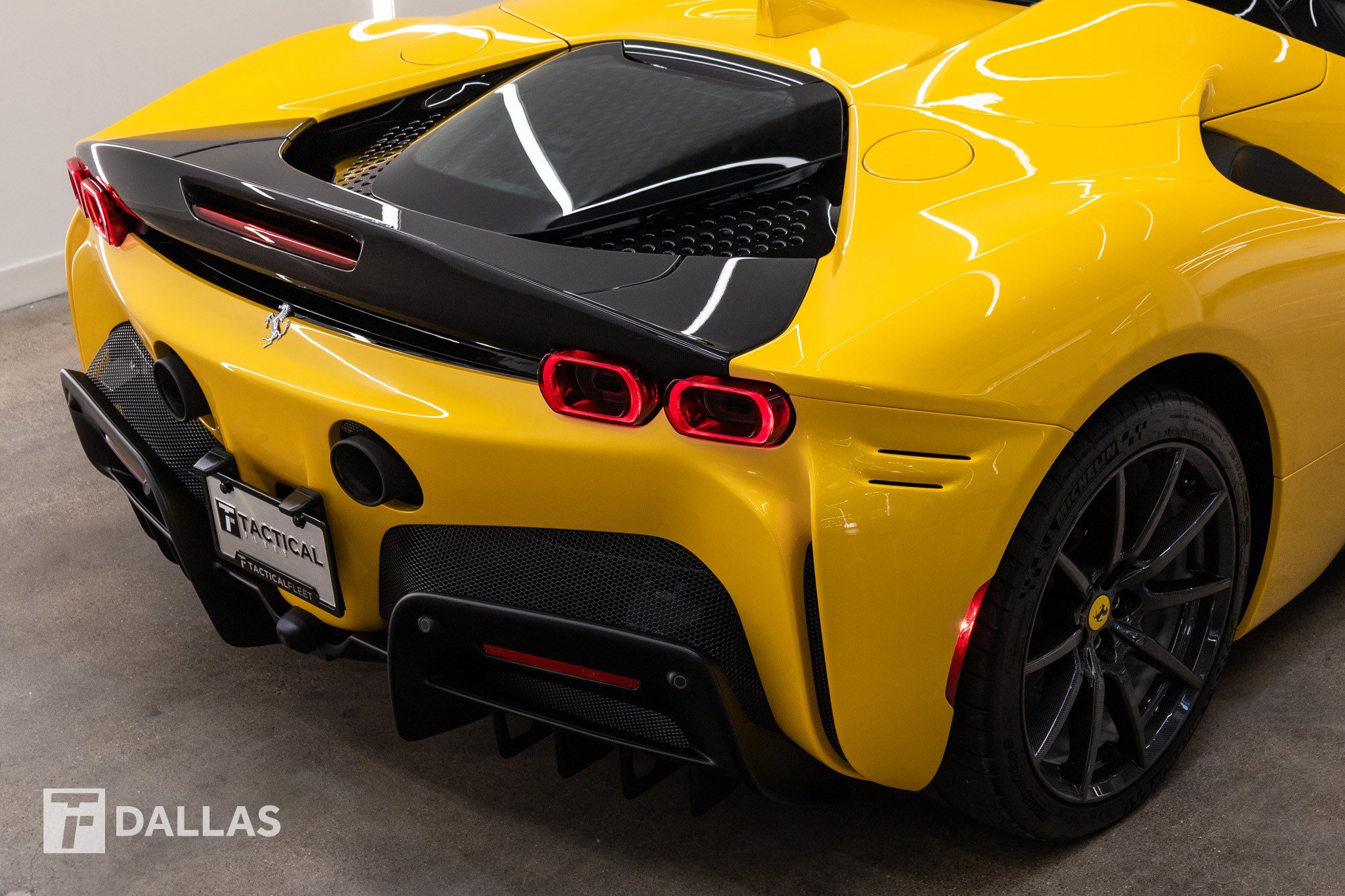 Used 2024 Ferrari SF90 Spider AWD/4WD image 17