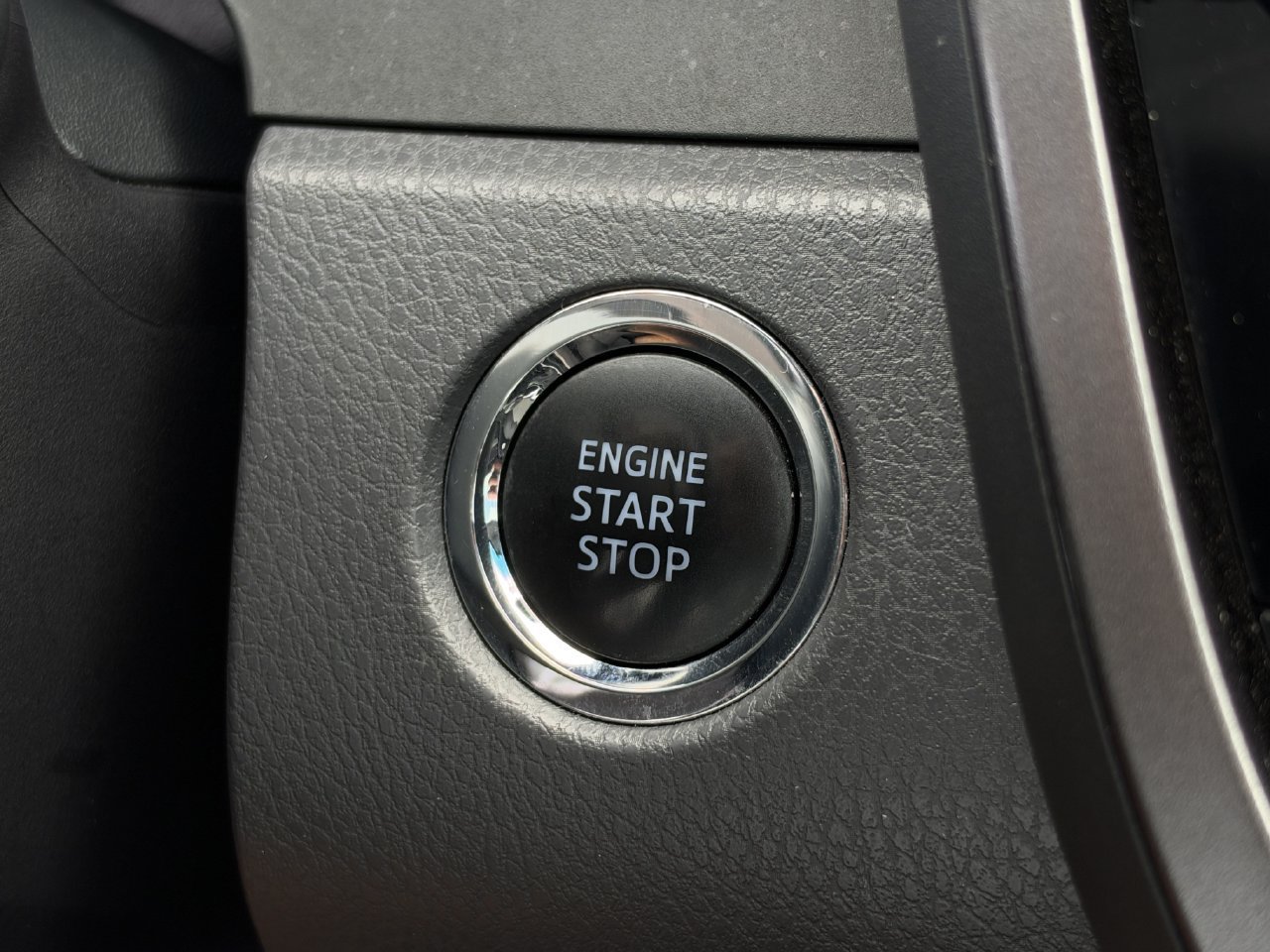 Used 2018 Toyota Camry XLE FWD image 22