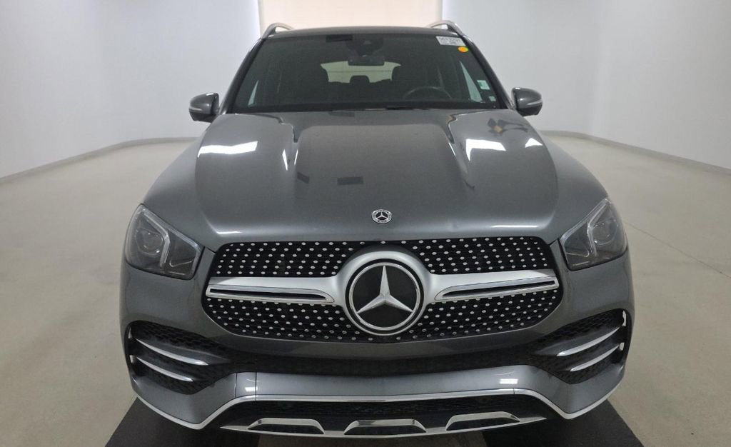 Used 2022 Mercedes-Benz GLE 450 4MATIC w/ AMG Line Exterior video 2