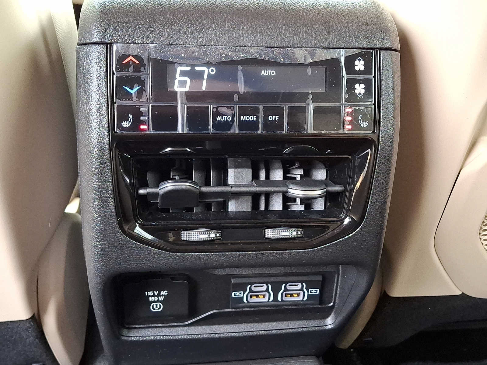 Used 2021 Jeep Grand Cherokee L Limited AWD/4WD image 13