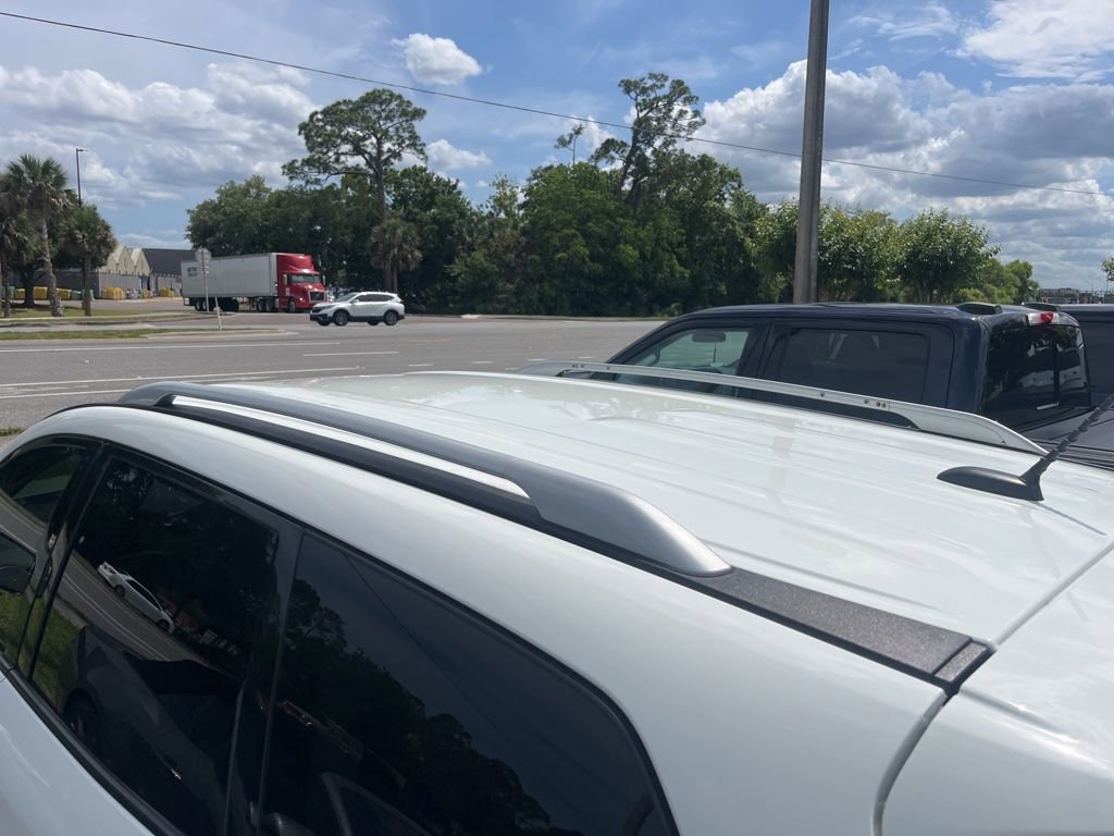 Used 2018 Nissan Pathfinder SV FWD image 9