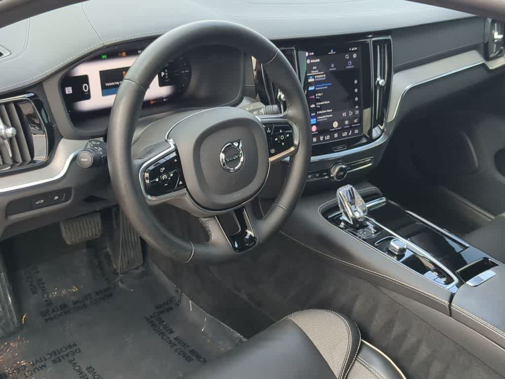 Certified 2024 Volvo S60 T8 Ultimate w/ Climate Package AWD/4WD image 2