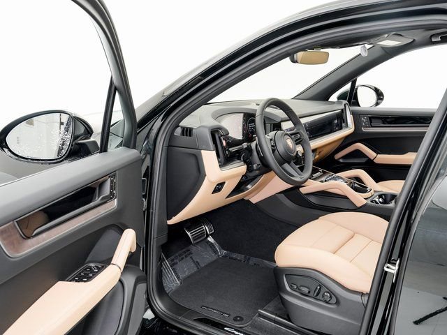 New 2026 Porsche Cayenne image 7