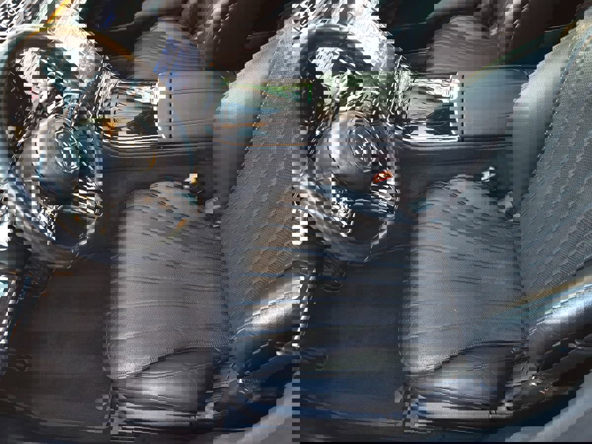 Used 2023 Mercedes-Benz S 580e 4MATIC Sedan w/ Warmth & Comfort Package image 11