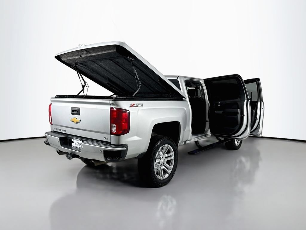 Used 2017 Chevrolet Silverado 1500 LTZ Z71 w/ LTZ Plus Package AWD/4WD image 21