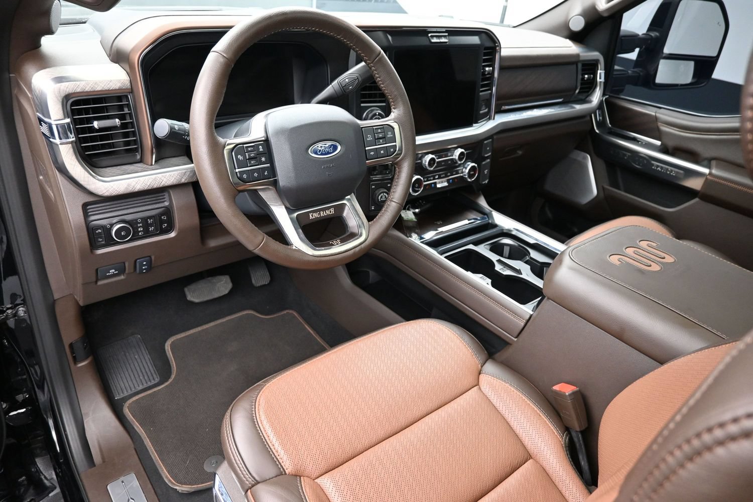 Used 2026 Ford F250 King Ranch w/ Tremor Off-Road Package AWD/4WD image 22