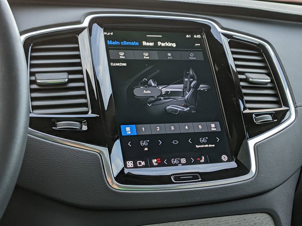 Certified 2024 Volvo XC90 T8 Ultimate w/ Protection Package Premier image 17