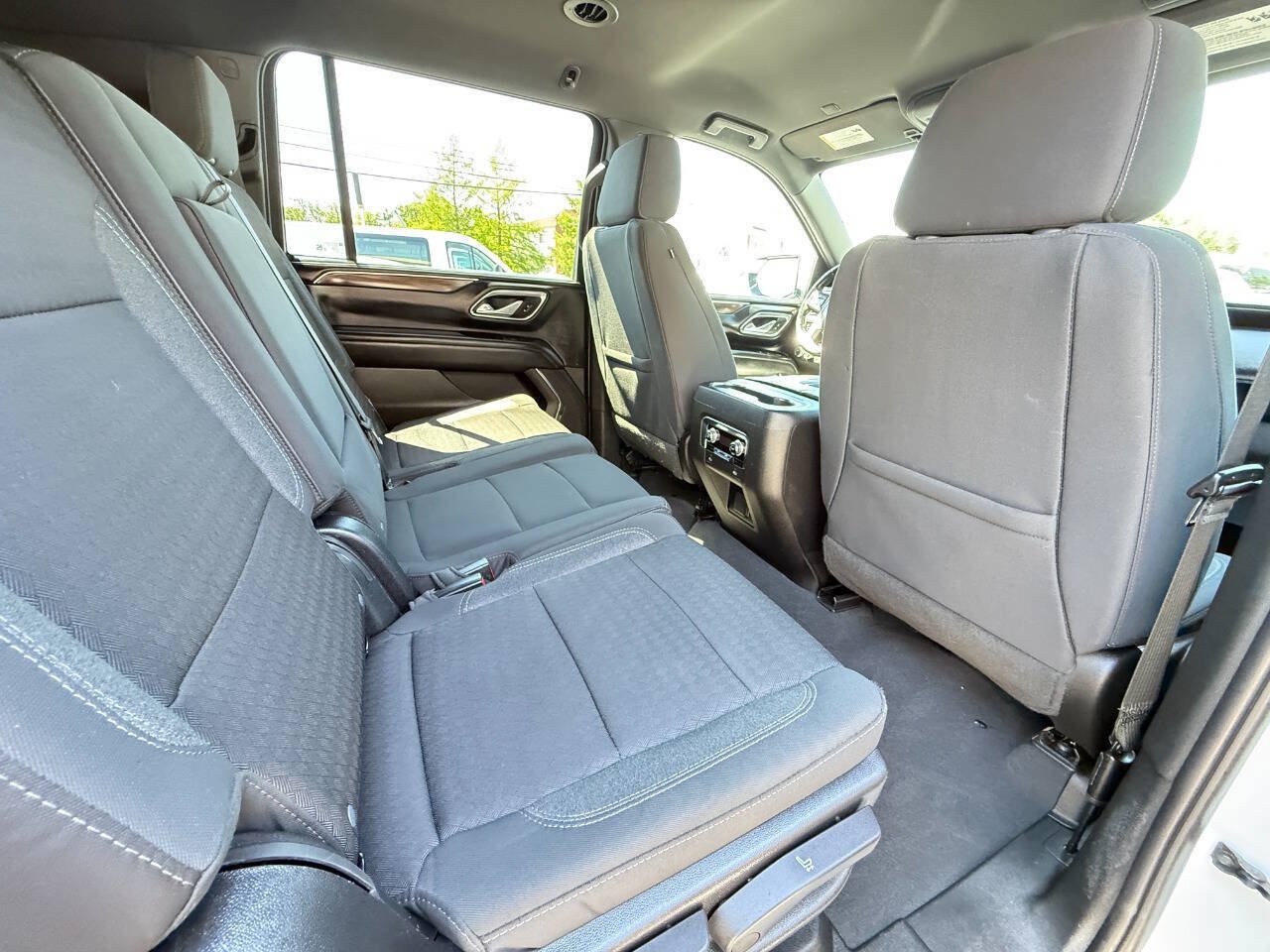 Used 2023 GMC Yukon XL SLE w/ Max Trailering Package AWD/4WD image 9