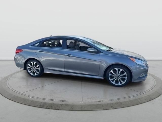 Used 2014 Hyundai Sonata SE image 5