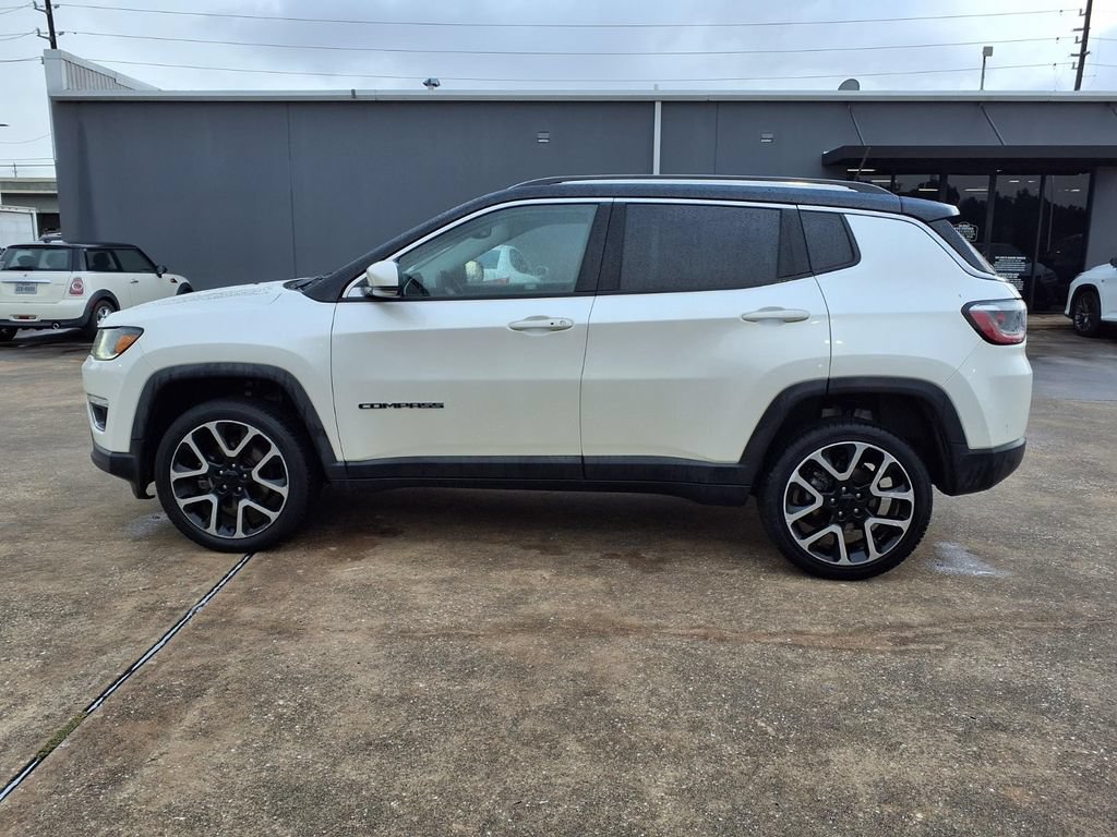 Used 2018 Jeep Compass Limited w/ Navigation Group AWD/4WD image 5