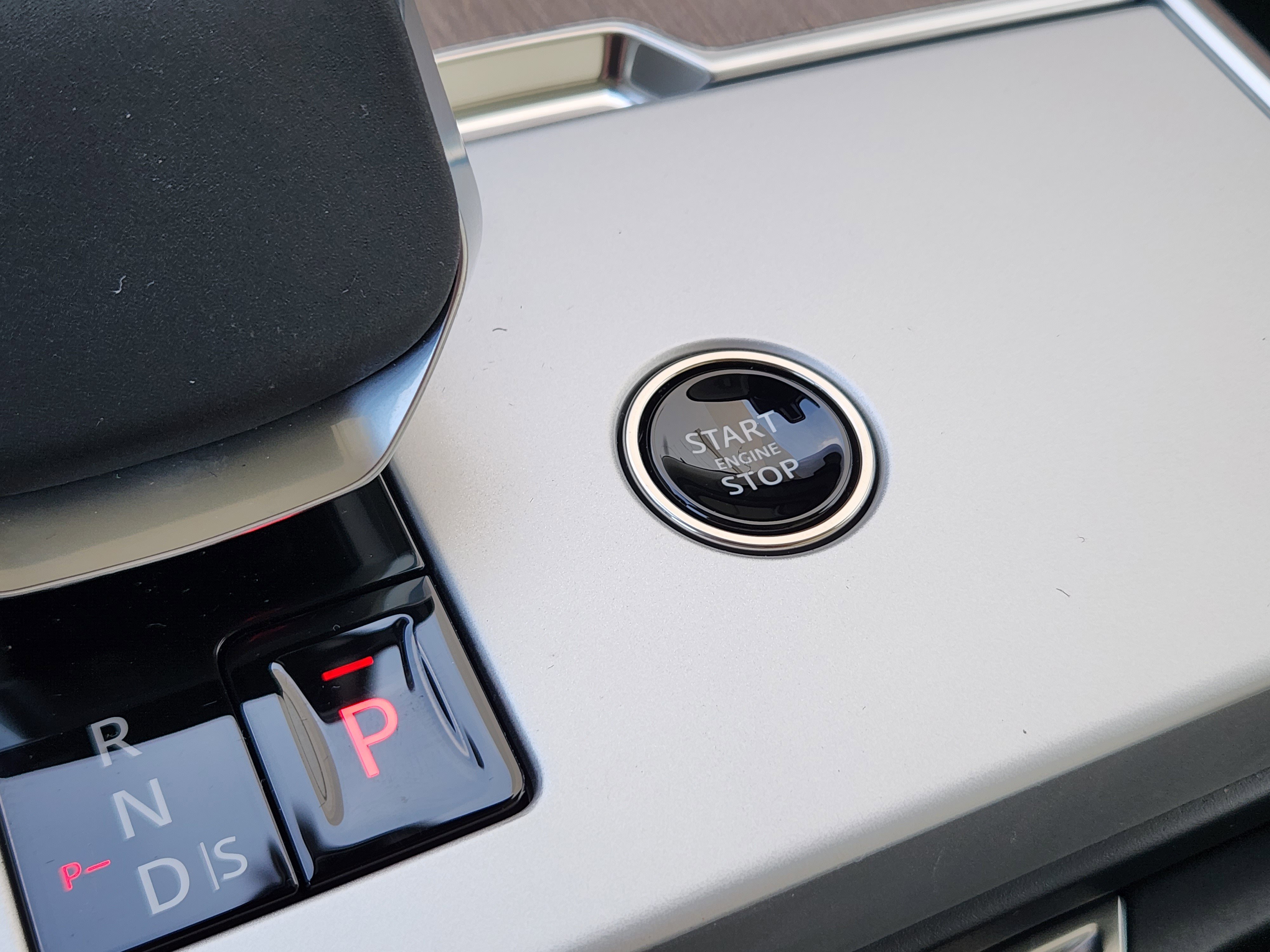 New 2026 Land Rover Range Rover SE image 20