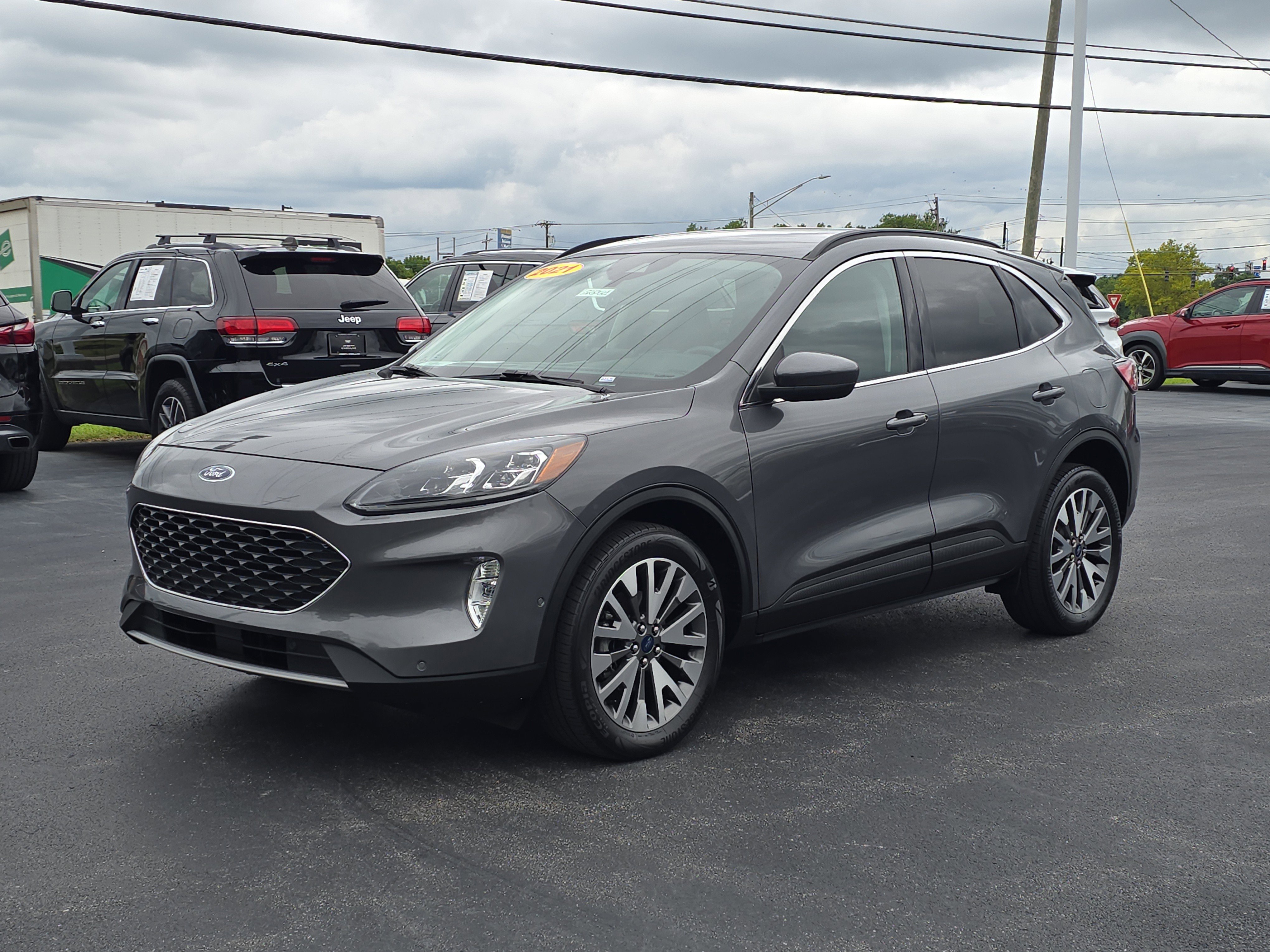 Used 2021 Ford Escape Titanium image 35