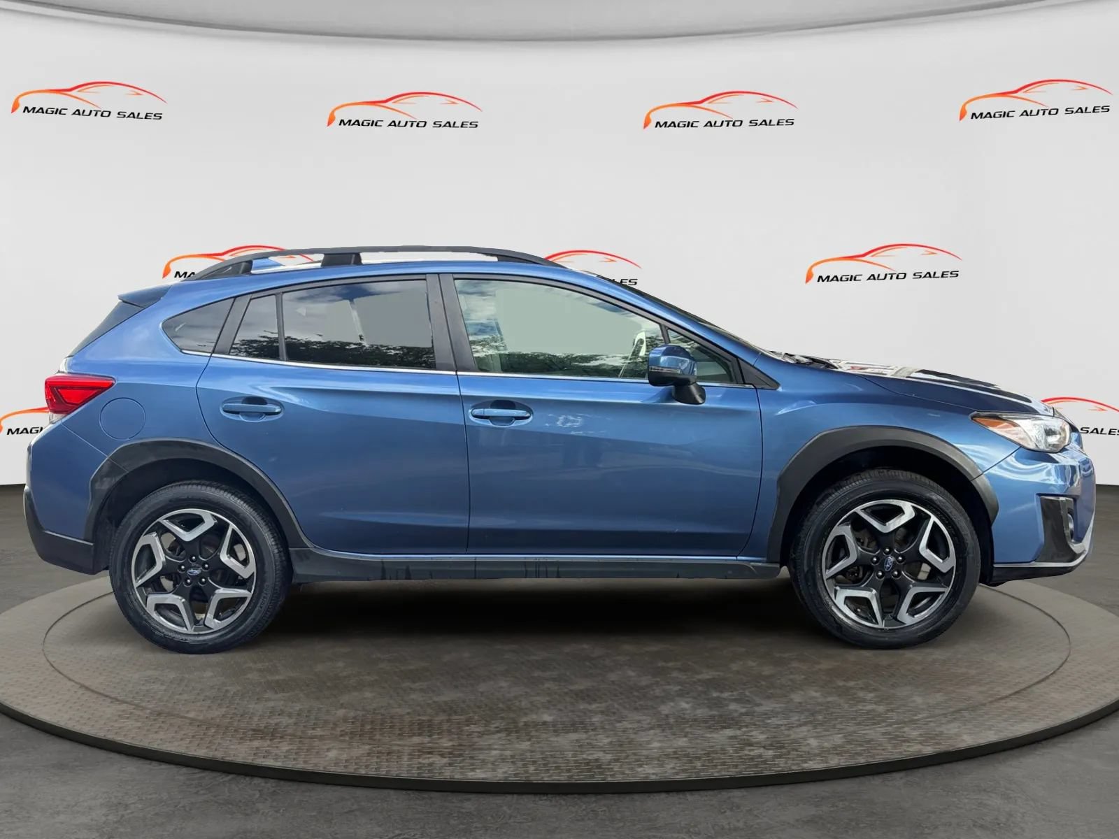 Used 2019 Subaru Crosstrek 2.0i Limited w/ Moonroof Package w/Navigation AWD/4WD image 6