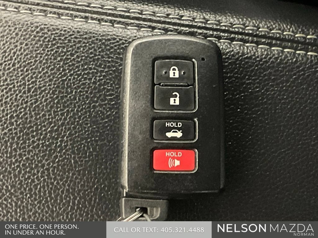 Used 2015 Toyota Corolla S Premium FWD image 48