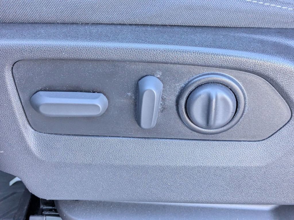 Used 2022 Chevrolet Silverado 1500 LT Trail Boss w/ Safety Package image 18