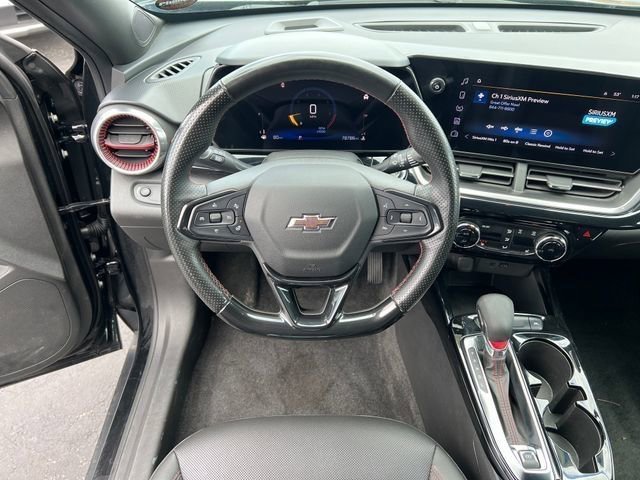 Certified 2024 Chevrolet Trax RS w/ Driver Confidence Package image 36