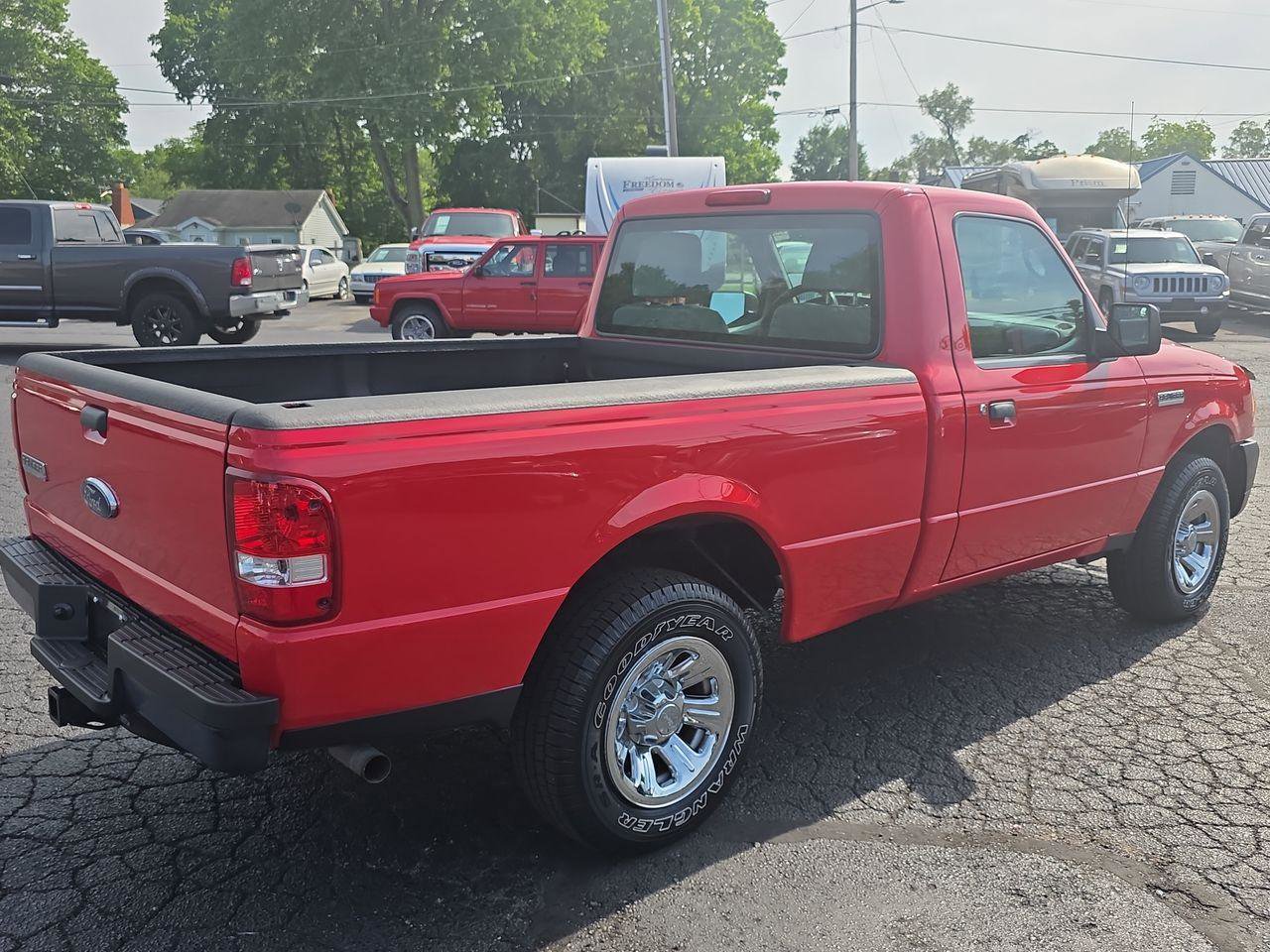 Used 2011 Ford Ranger XL RWD image 2