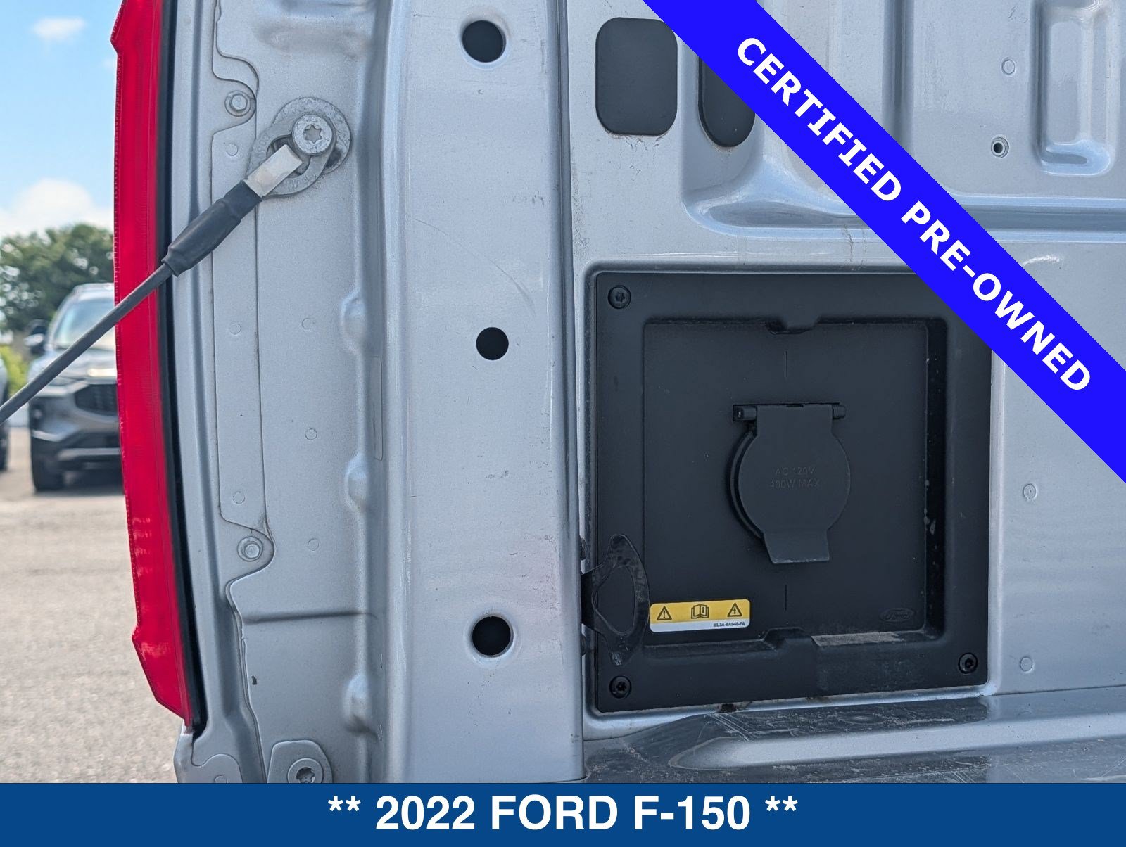 Certified 2022 Ford F150 XLT w/ Equipment Group 302A High AWD/4WD image 15