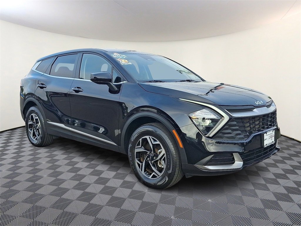 Certified 2023 Kia Sportage LX image 1