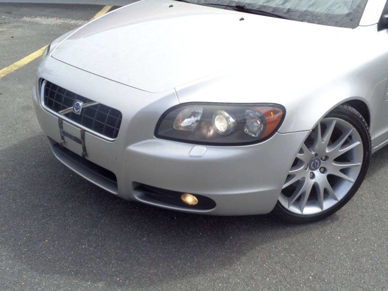 Used 2007 Volvo C70 T5 FWD image 16