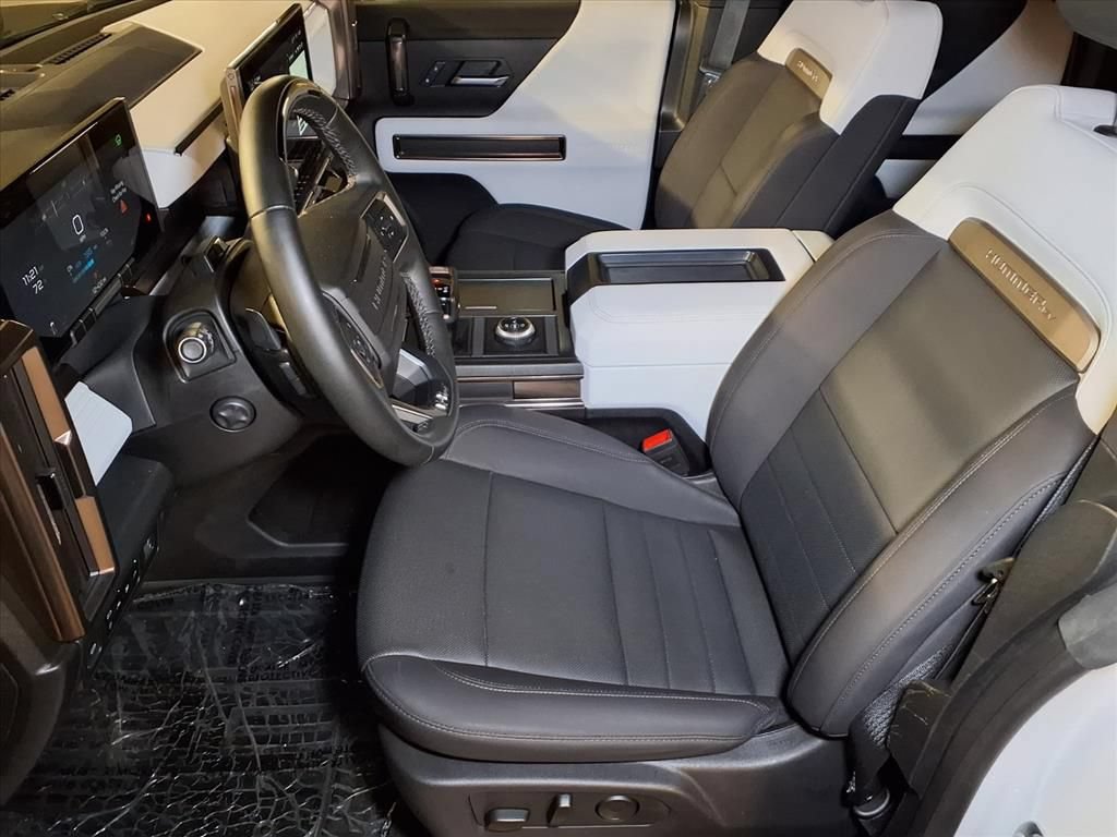Used 2025 GMC Hummer EV 2X AWD/4WD image 14