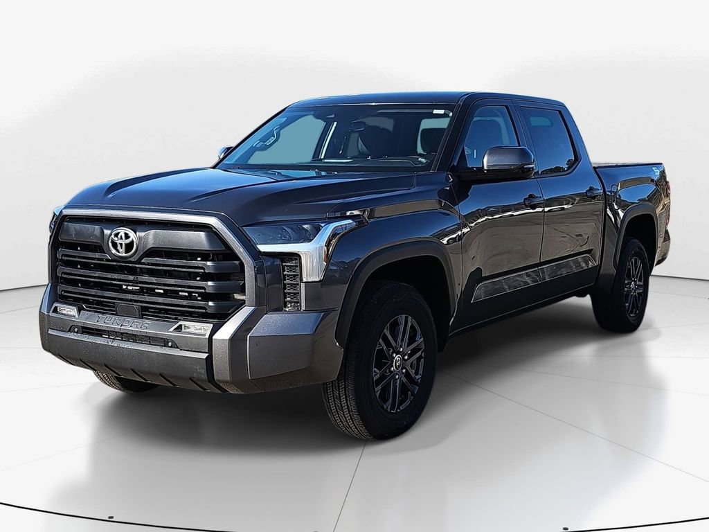 Used 2023 Toyota Tundra SR5 w/ SR5 Convenience Package AWD/4WD image 11