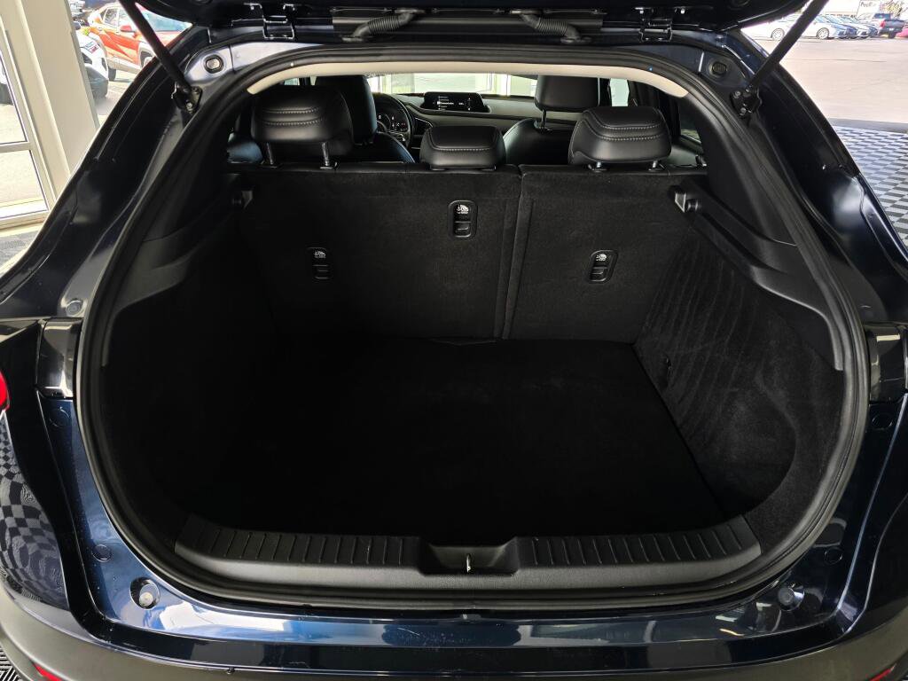 Used 2024 MAZDA CX-30 AWD 2.5 S w/ Select Sport Pkg image 17