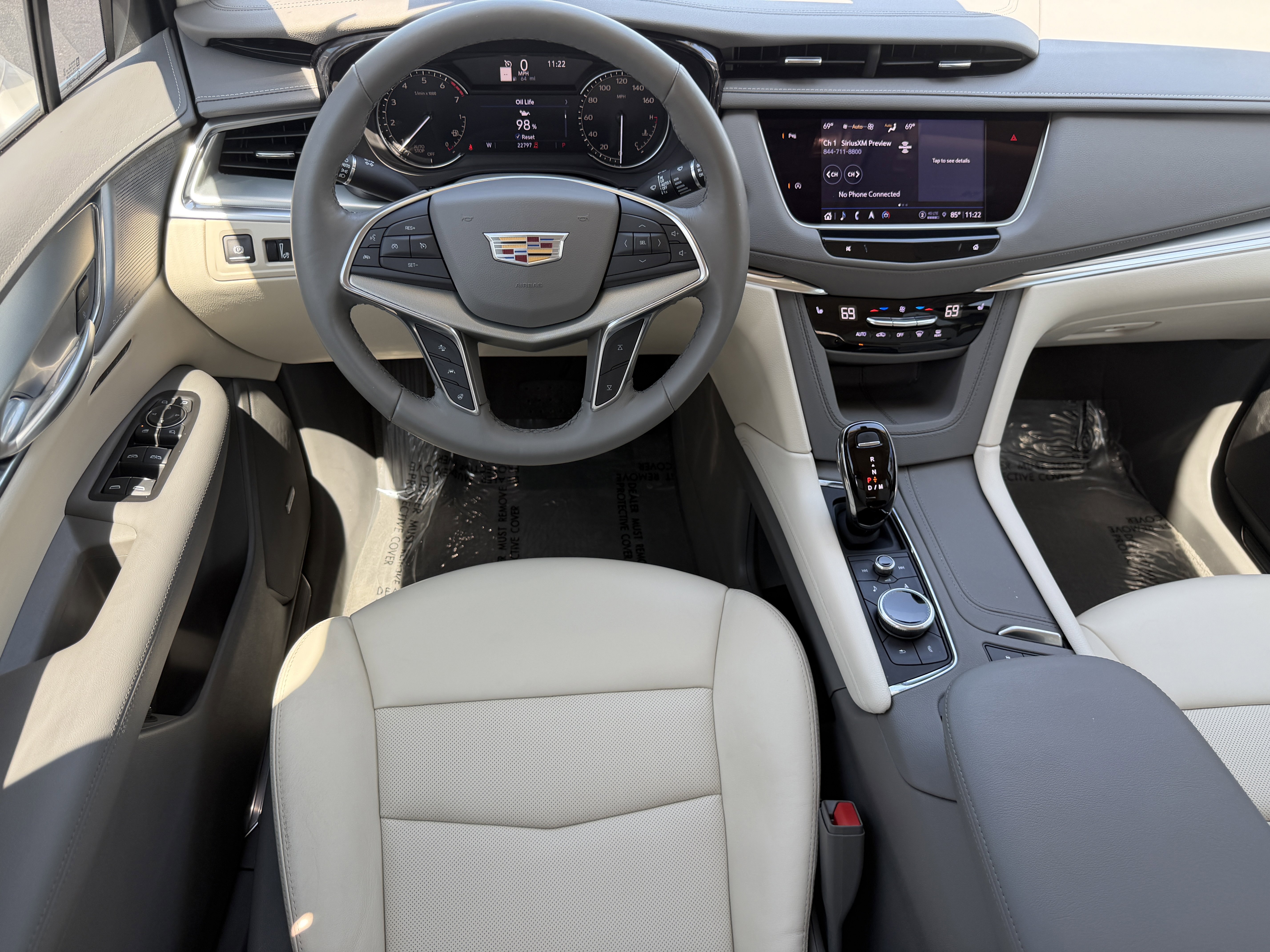 Certified 2023 Cadillac XT5 Premium Luxury FWD image 14