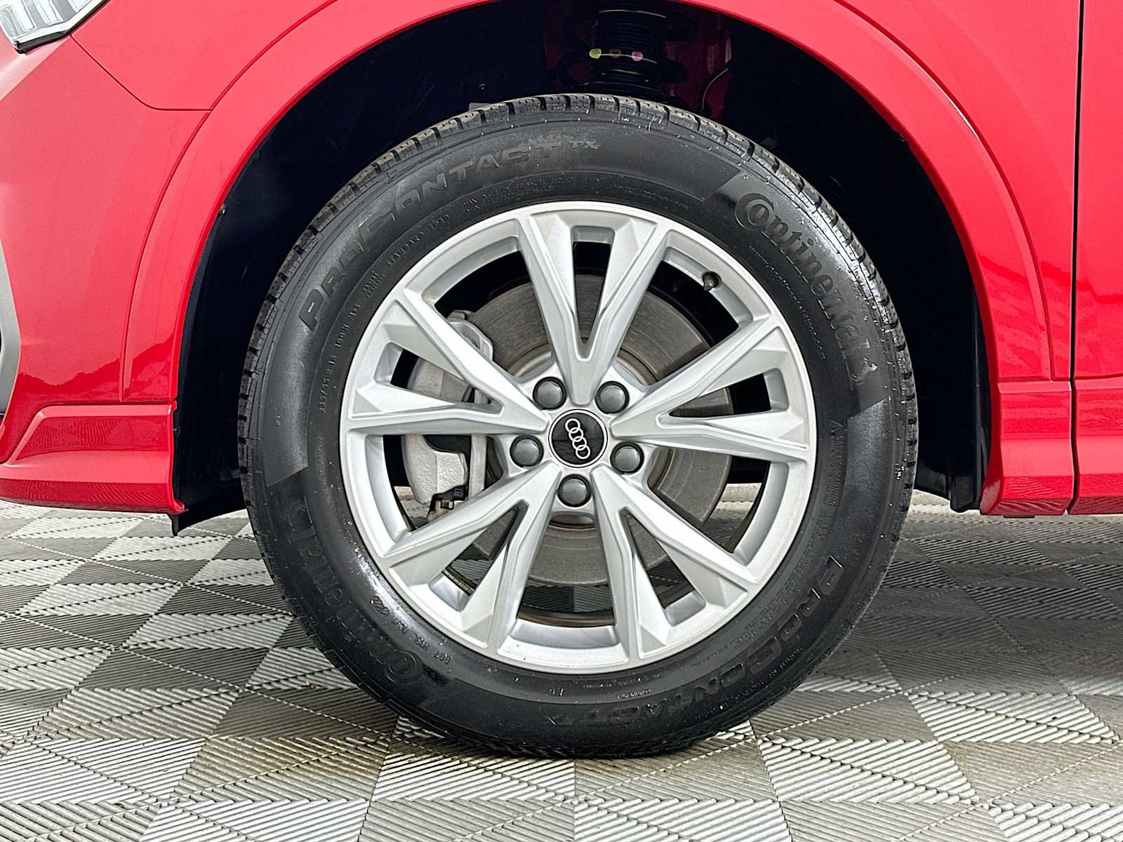 Certified 2023 Audi Q3 2.0T Premium Plus w/ Premium Plus Package AWD/4WD image 29