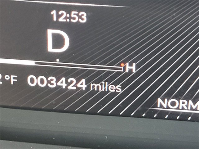 Used 2025 Acura MDX w/ Technology Package image 27