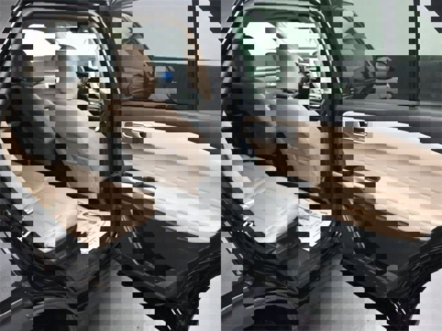 Used 2023 Ford Explorer XLT w/ Equipment Group 202A image 16