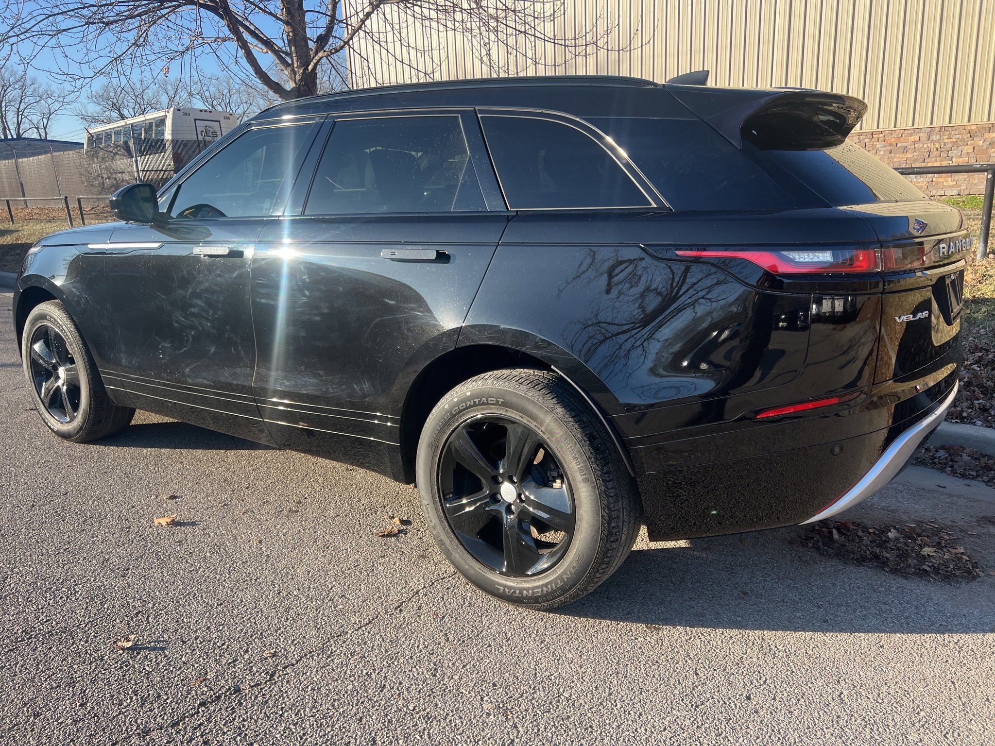 Used 2022 Land Rover Range Rover Velar S image 7