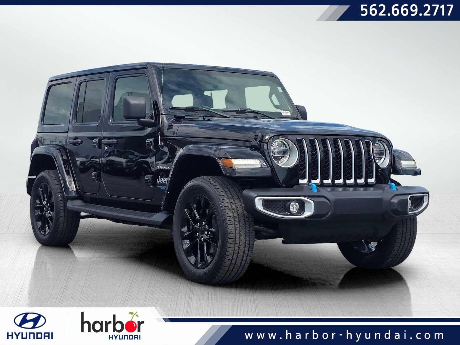 Used 2022 Jeep Wrangler Unlimited Sahara w/ Cold Weather Group