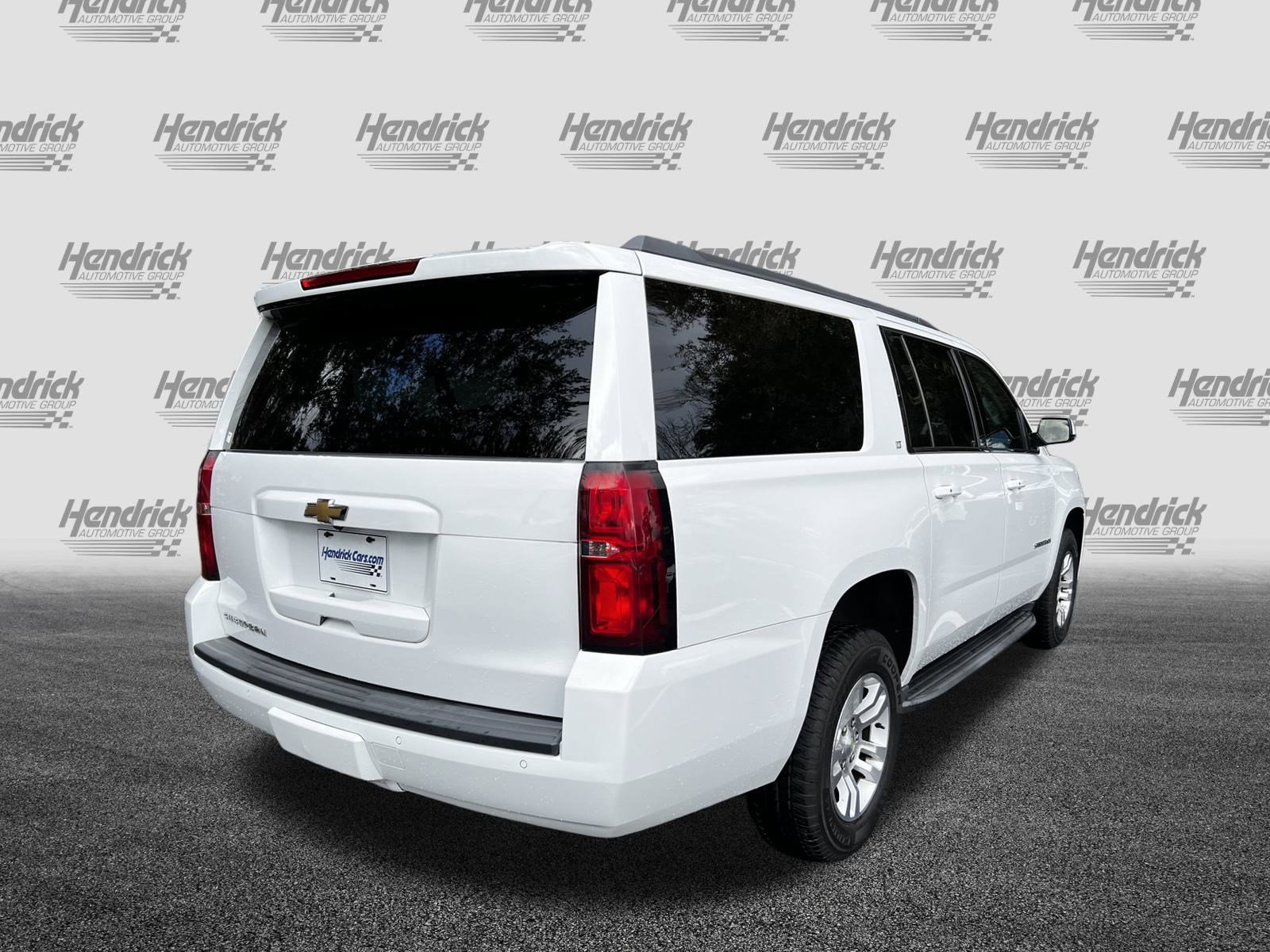 Used 2018 Chevrolet Suburban LT image 9