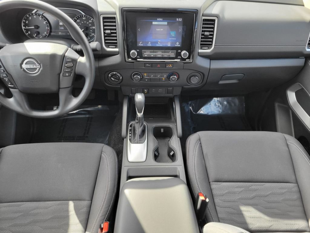Used 2024 Nissan Frontier SV w/ Technology Package image 12