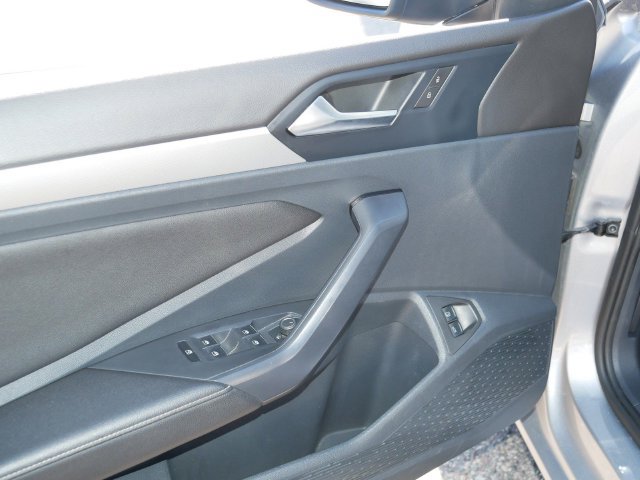 Certified 2024 Volkswagen Jetta S FWD image 15