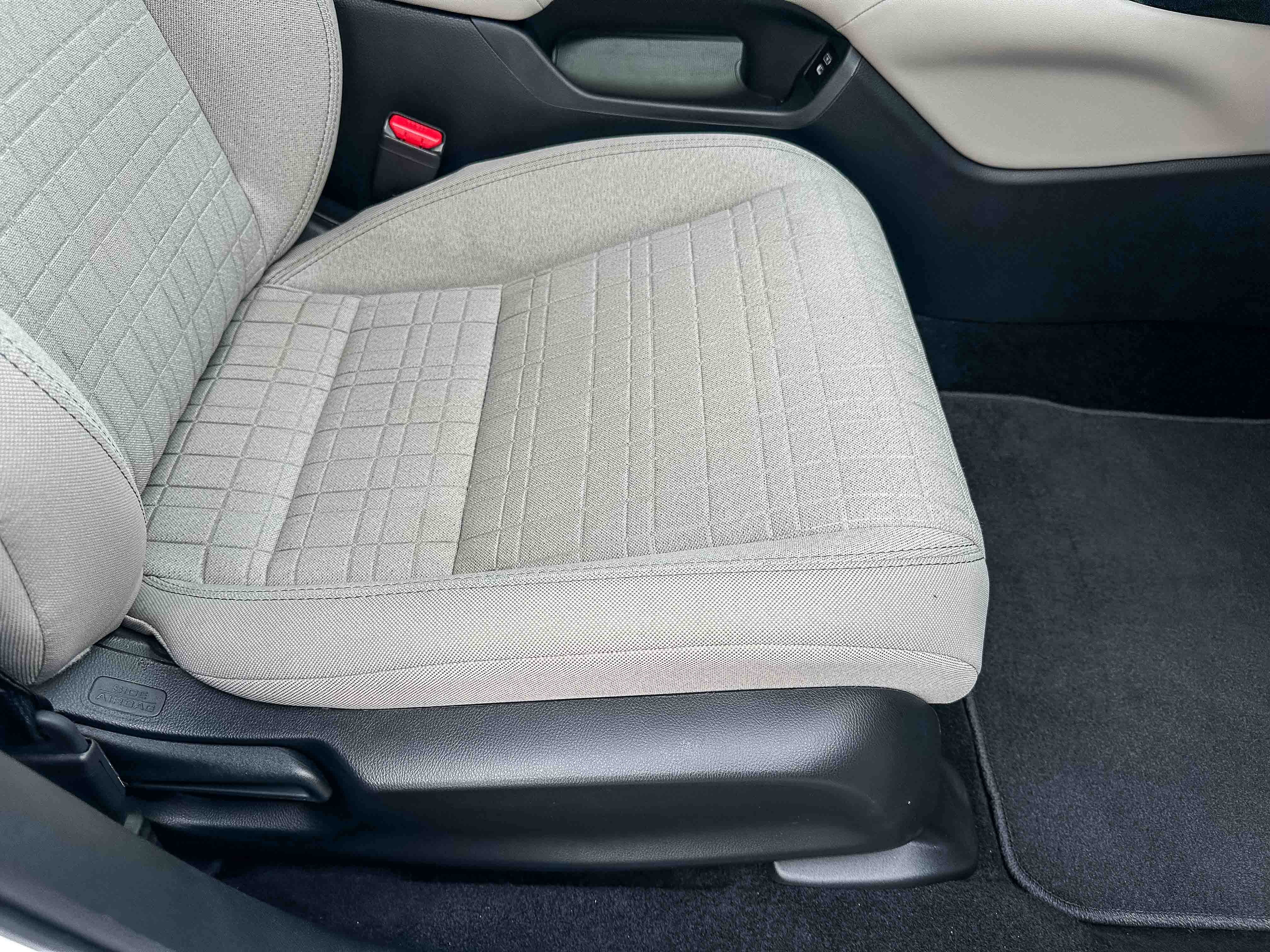 Certified 2025 Honda HR-V LX image 26