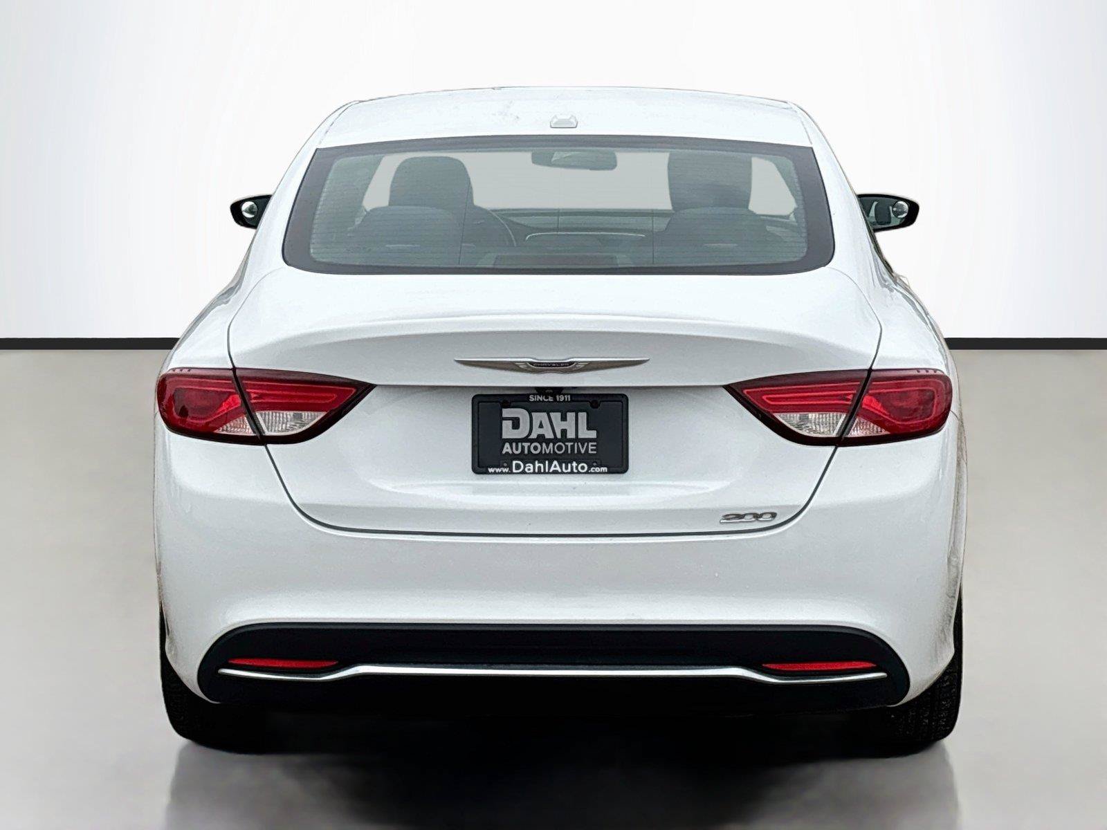 Used 2015 Chrysler 200 Limited w/ Convenience Group FWD image 12