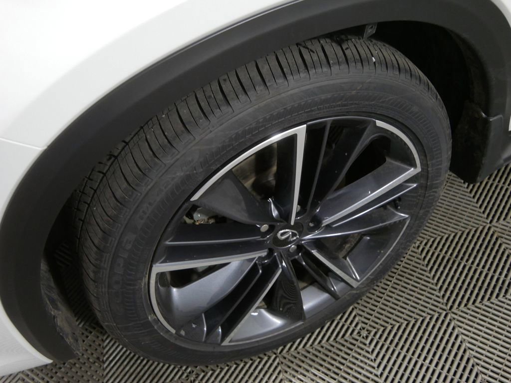 Certified 2025 INFINITI QX55 Luxe w/ Cargo Package image 13