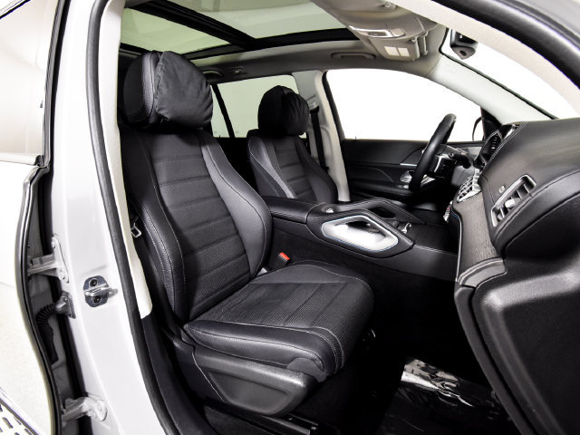 Certified 2025 Mercedes-Benz GLS 580 4MATIC image 38